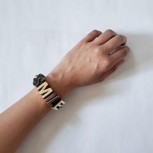 Bcbg bracelet in "smile"